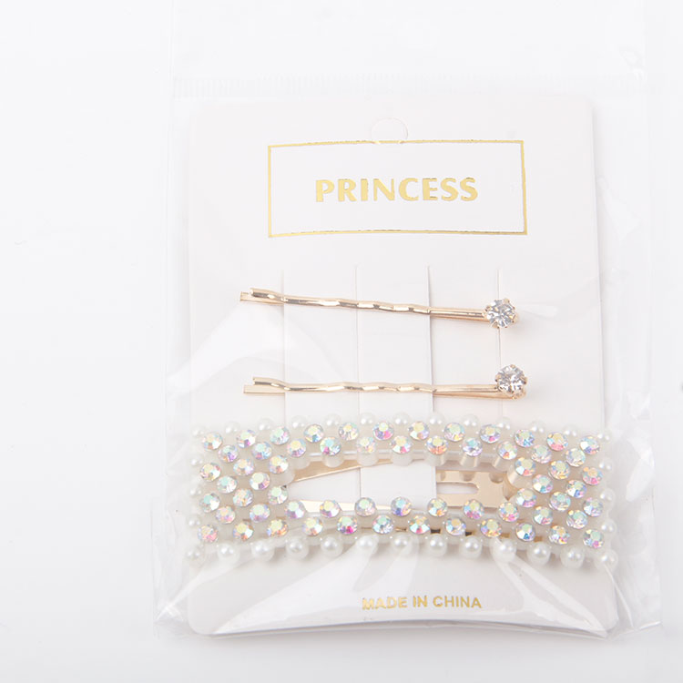 P-2PC Diamond Studded Clip + 1PC Square Studded Hair Clip