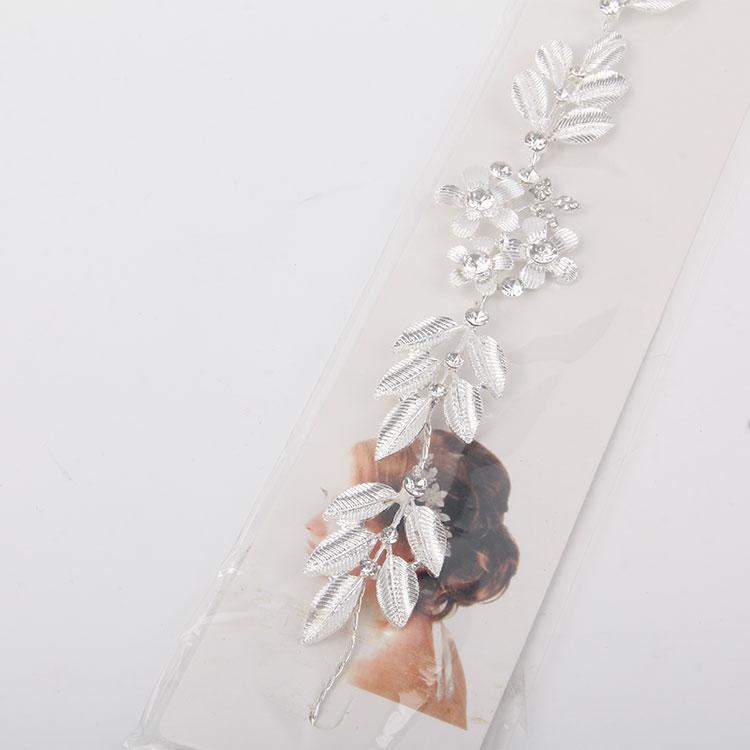 P-Flower Headband Chain With Diamonds