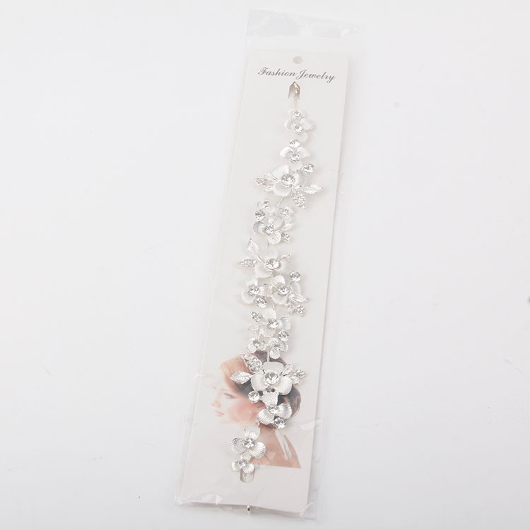 P-Flower Hairband Chain with Diamonds