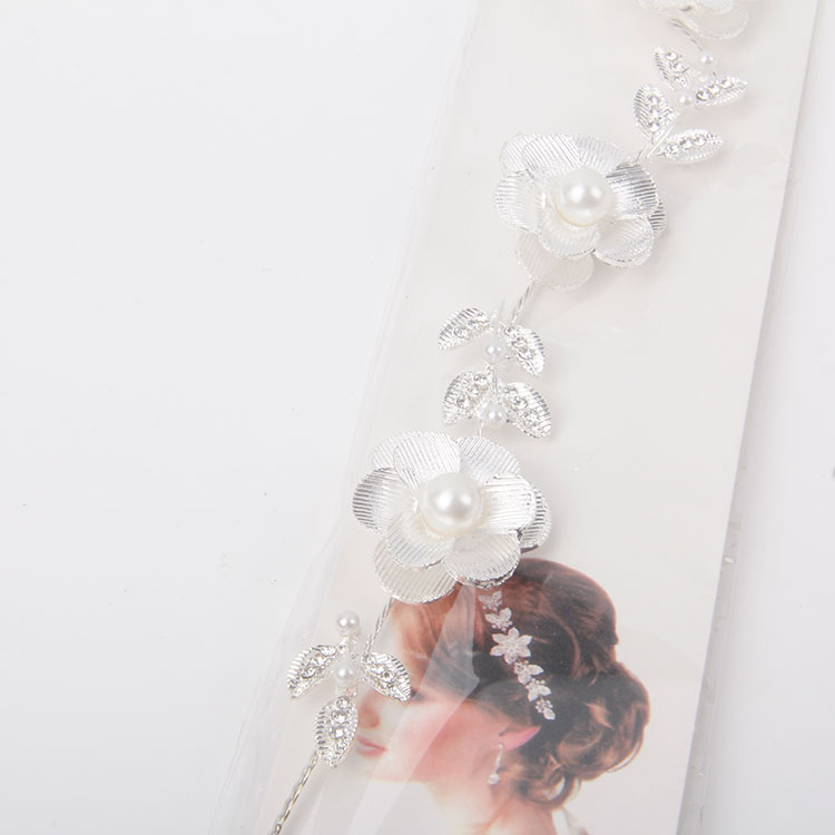 P-Flower Headband Chain With Pearls And Diamonds 1