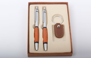 M-2PC Ballpoint Pen + Keychain Set