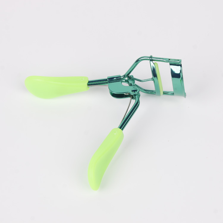 Eyelash Curler