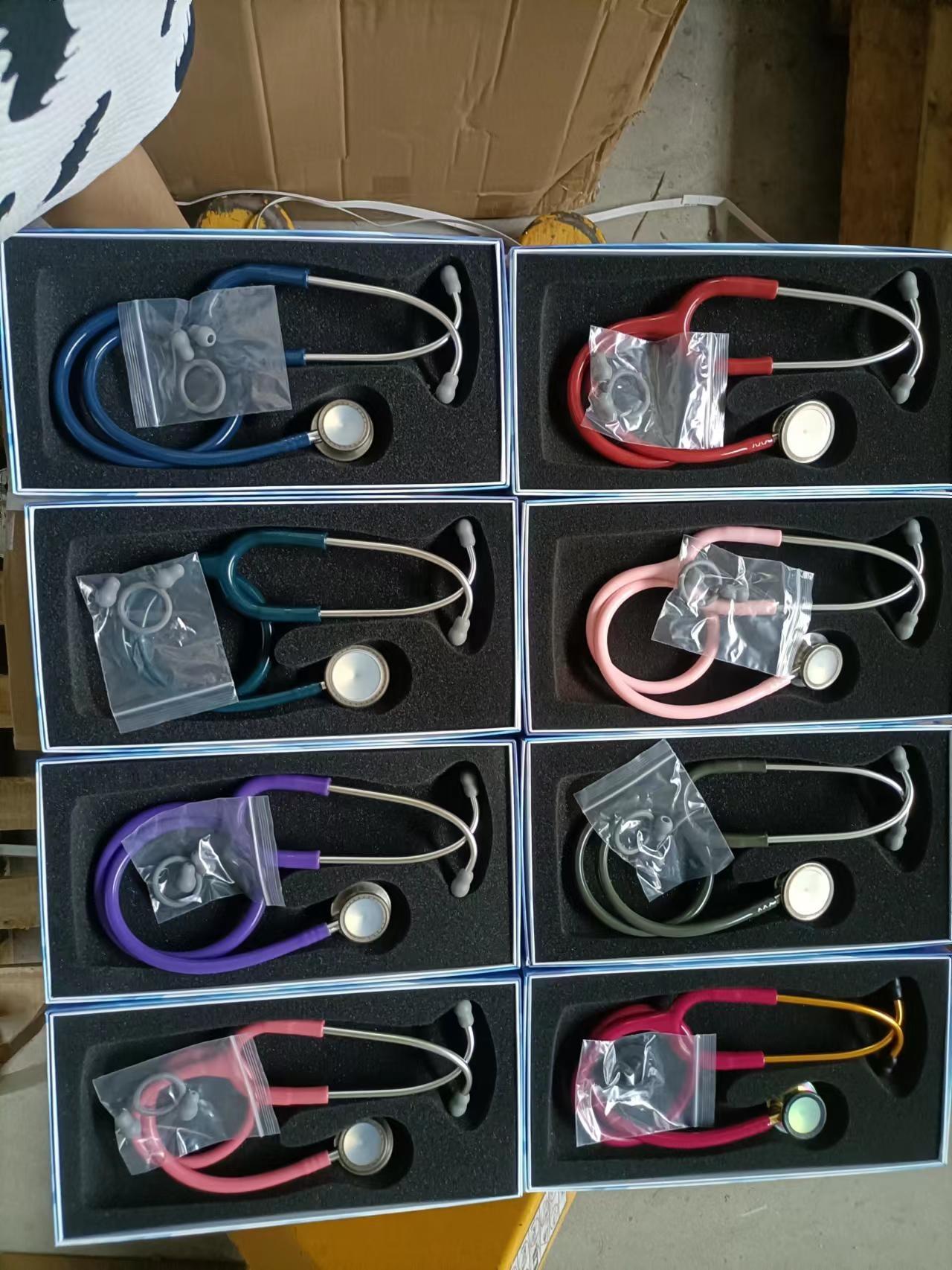 stethoscope   littman Stethoscope eva box ,class III OR class iv or II